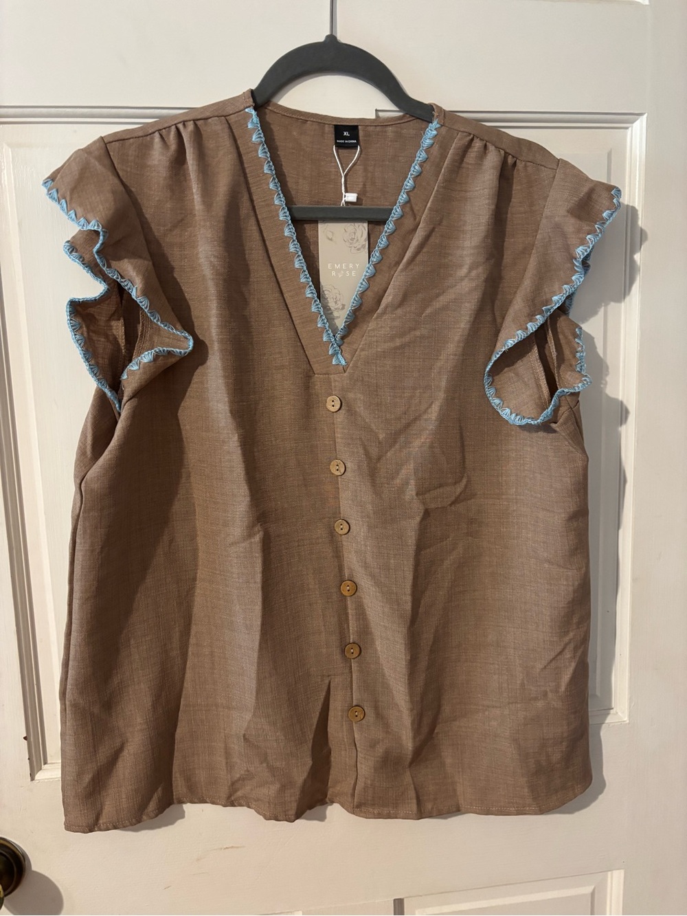 NWT SHEIN Button-Front Ruffle Sleeve Topw/ Blue Trim, sz XL,  fits like large